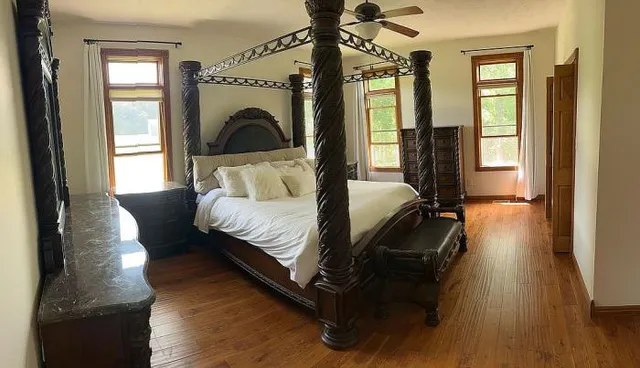 $589,000 | 84 Beacon Hill Lane, Litchfield, IL 62056