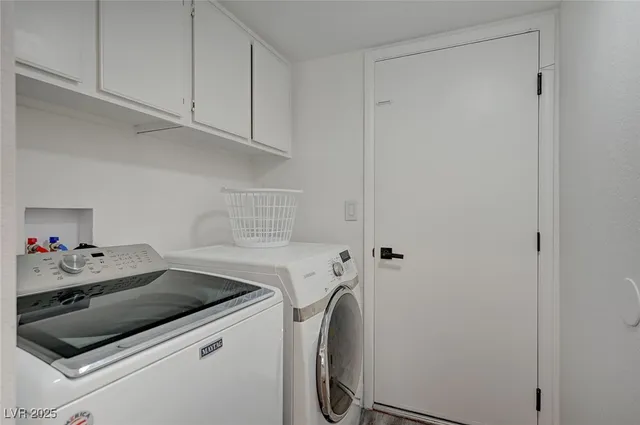 $579,999 | 345 Templeton Drive, Henderson, NV 89074