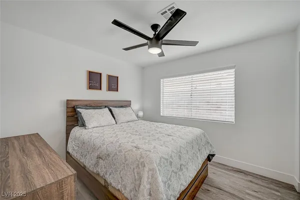 $549,999 | 345 Templeton Drive, Henderson, NV 89074