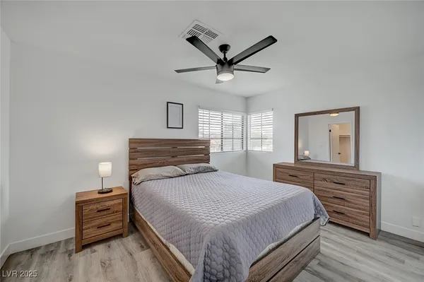 $549,999 | 345 Templeton Drive, Henderson, NV 89074