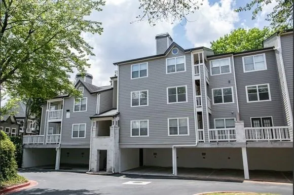 $1,414 | 100 Dunwoody Gables Drive, Unit 4D110, Dunwoody, GA 30338