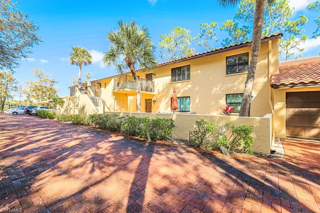 194 Albi Road, Unit 6 Naples, FL 34112 - Photo 16 of 17 Gallery Image 16
