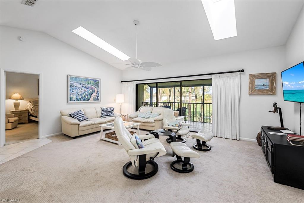 194 Albi Road, Unit 6 Naples, FL 34112 - Photo 3 of 17 Gallery Image 3