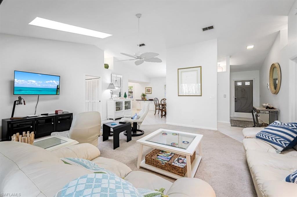 194 Albi Road, Unit 6 Naples, FL 34112 - Photo 5 of 17 Gallery Image 5