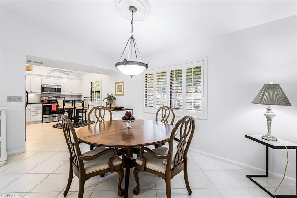 194 Albi Road, Unit 6 Naples, FL 34112 - Photo 7 of 17 Gallery Image 7