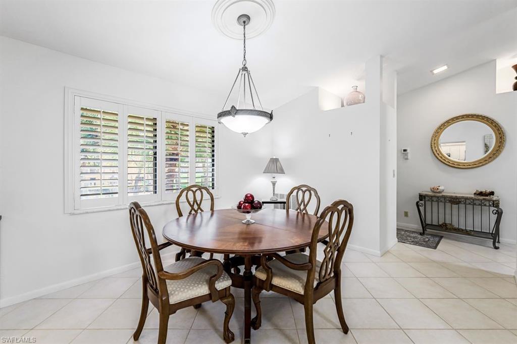 194 Albi Road, Unit 6 Naples, FL 34112 - Photo 8 of 17 Gallery Image 8