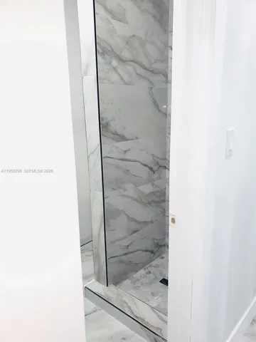 $1,200 | 270 Northeast 162nd Street, Unit B, Miami, FL 33162