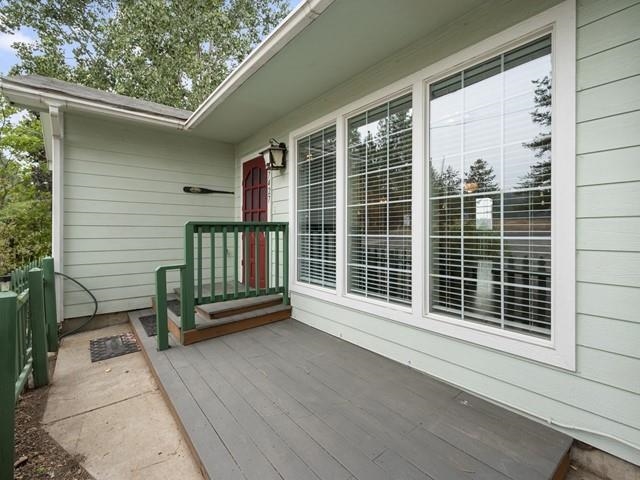 37427 North Sheets Road Elk, WA 99009 - Photo 4 of 50