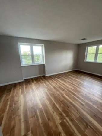 $2,300 | 10 Longworth Avenue, Unit 24, Brockton, MA 02301