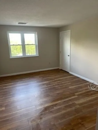 $2,300 | 10 Longworth Avenue, Unit 24, Brockton, MA 02301