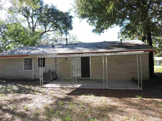 $1,400 | 7104 Whirlybird Avenue, Pensacola, FL 32504
