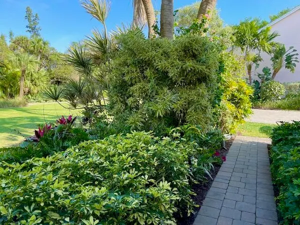 $7,000 | 4409 Fairway Drive North, Jupiter, FL 33477