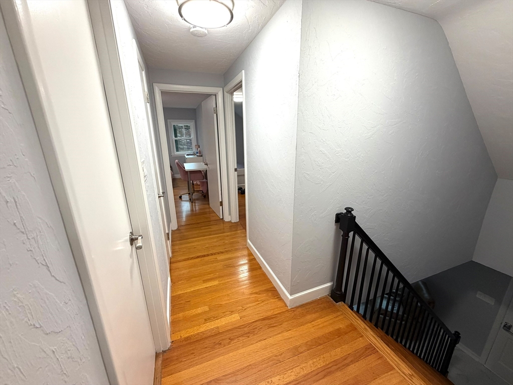 40 Neal Street Walpole, MA 02081 - Photo 26 of 42