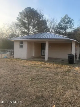 $152,900 | 398 Lane Road, Potts Camp, MS 38659