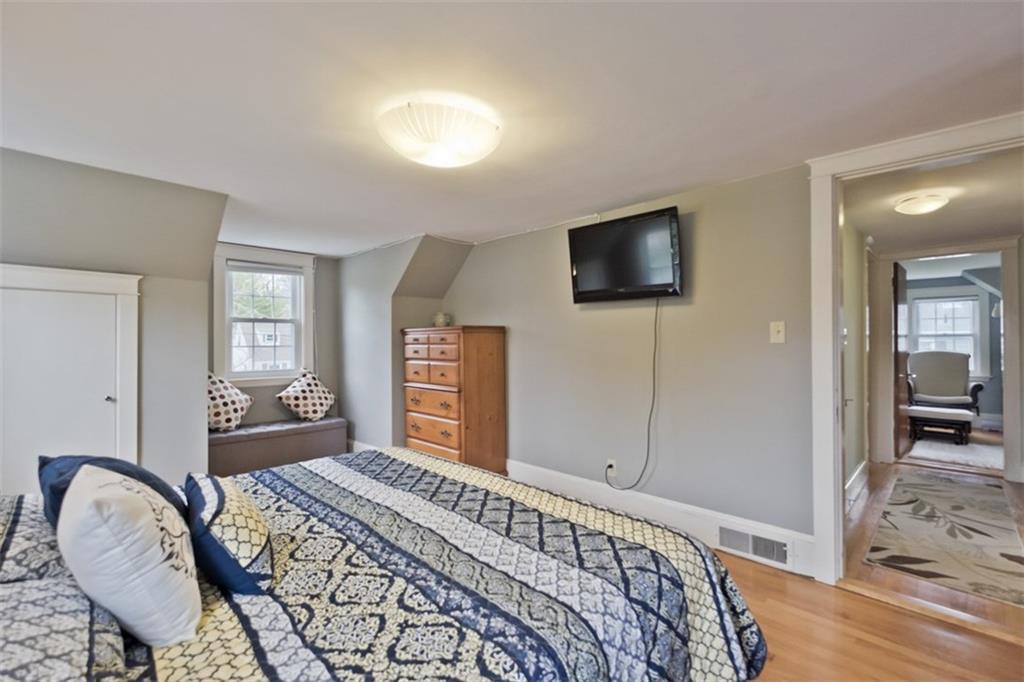 123 Edwards Street Portland, ME 04102 - Photo 27 of 35 Master bedroom with hardwood floors