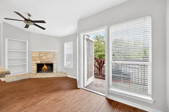 $1,195 | 6804 North Capital Of Texas Highway, Unit 621, Austin, TX 78731