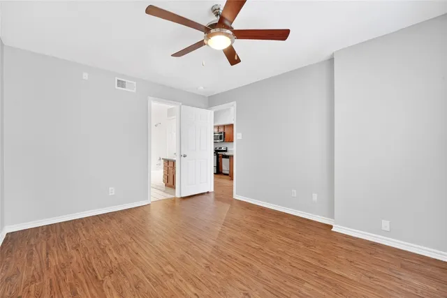 $1,195 | 6804 North Capital Of Texas Highway, Unit 621, Austin, TX 78731