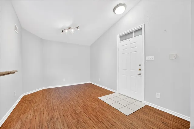 $1,195 | 6804 North Capital Of Texas Highway, Unit 621, Austin, TX 78731