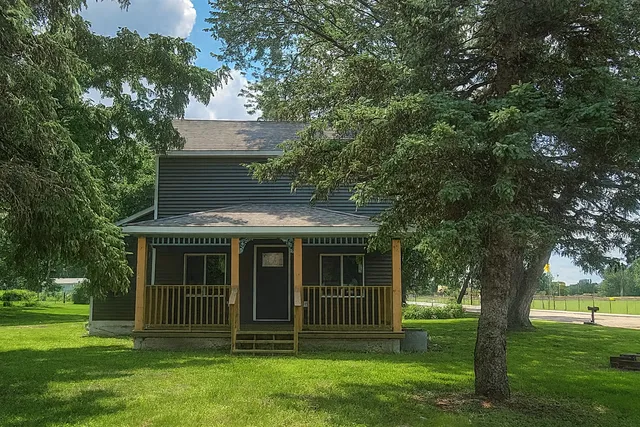 $275,000 | 409 2nd Avenue South, Long Prairie, MN 56347