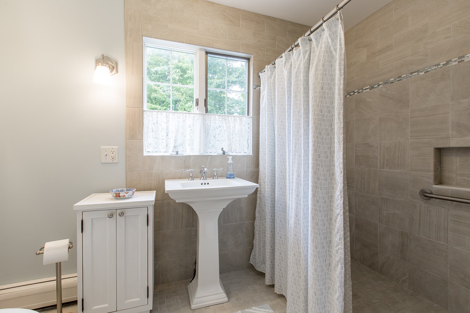 13 Pleasant Street Newfields, NH 03856 - Photo 16 of 40