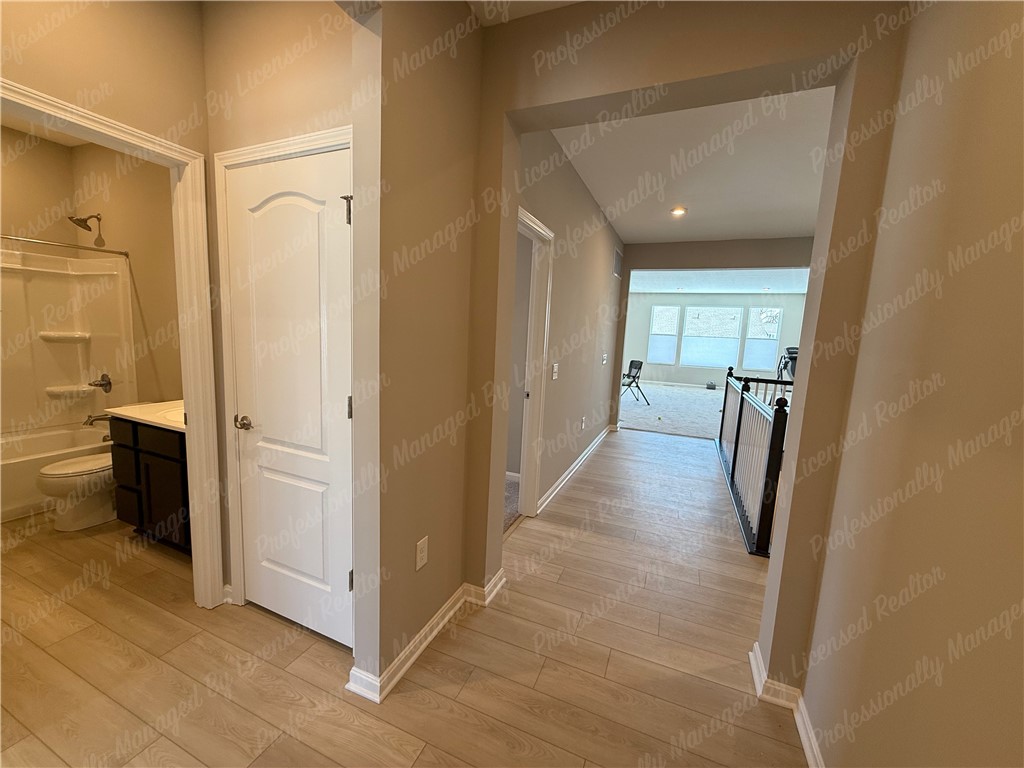 141 Kenneth Hamilton Way Yellow Springs, OH 45387 - Photo 4 of 44