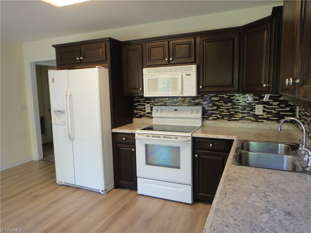 133 Falling Brook Road Stokesdale, NC 27357 - Photo 10 of 23 Gallery Image 10