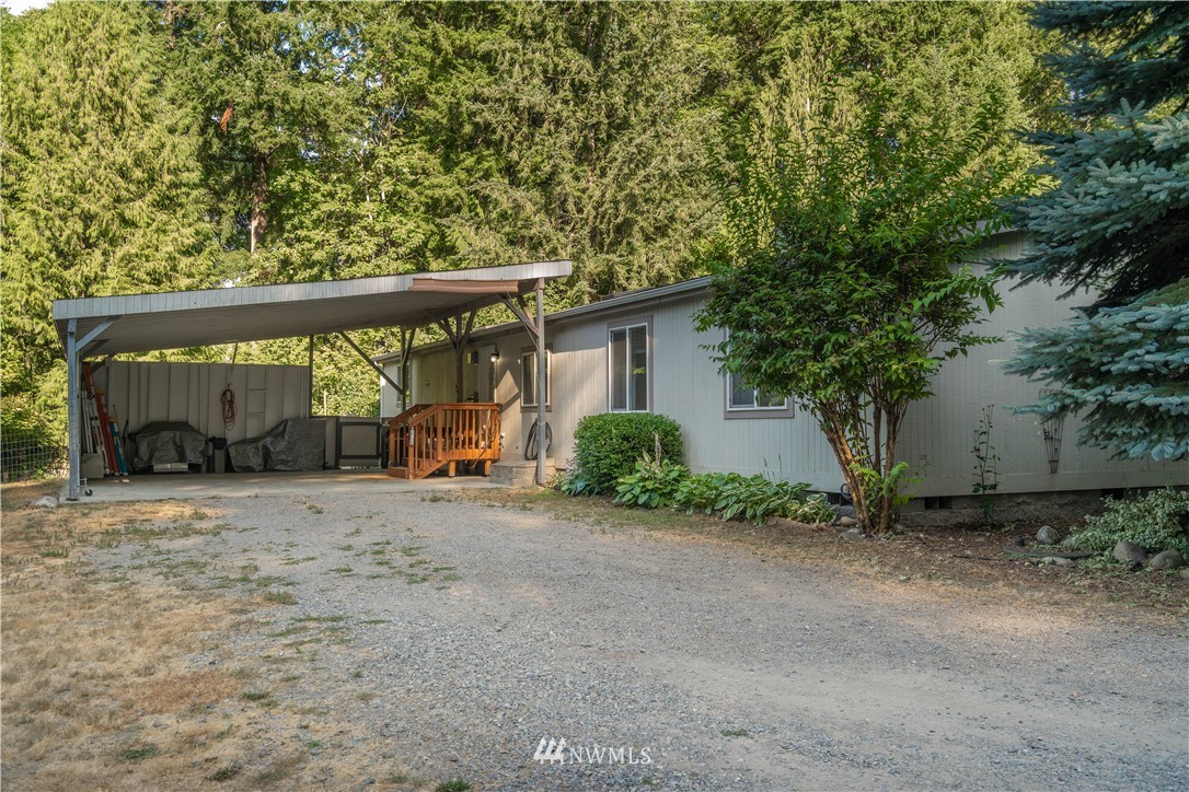 16520 Reichel Road Southeast Rainier, WA 98576 - Photo 19 of 40 Gallery Image 19