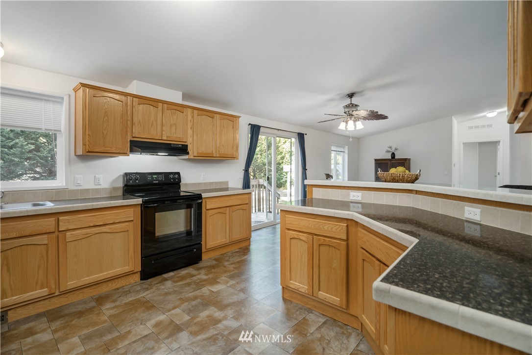 16520 Reichel Road Southeast Rainier, WA 98576 - Photo 25 of 40 Gallery Image 25