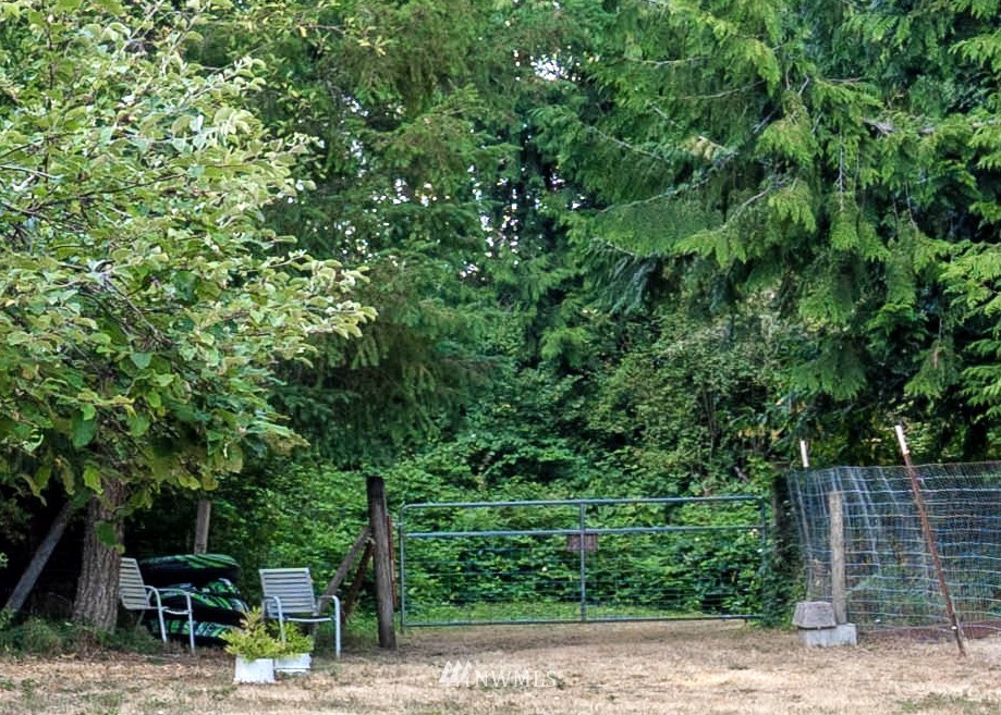 16520 Reichel Road Southeast Rainier, WA 98576 - Photo 39 of 40 Gallery Image 39