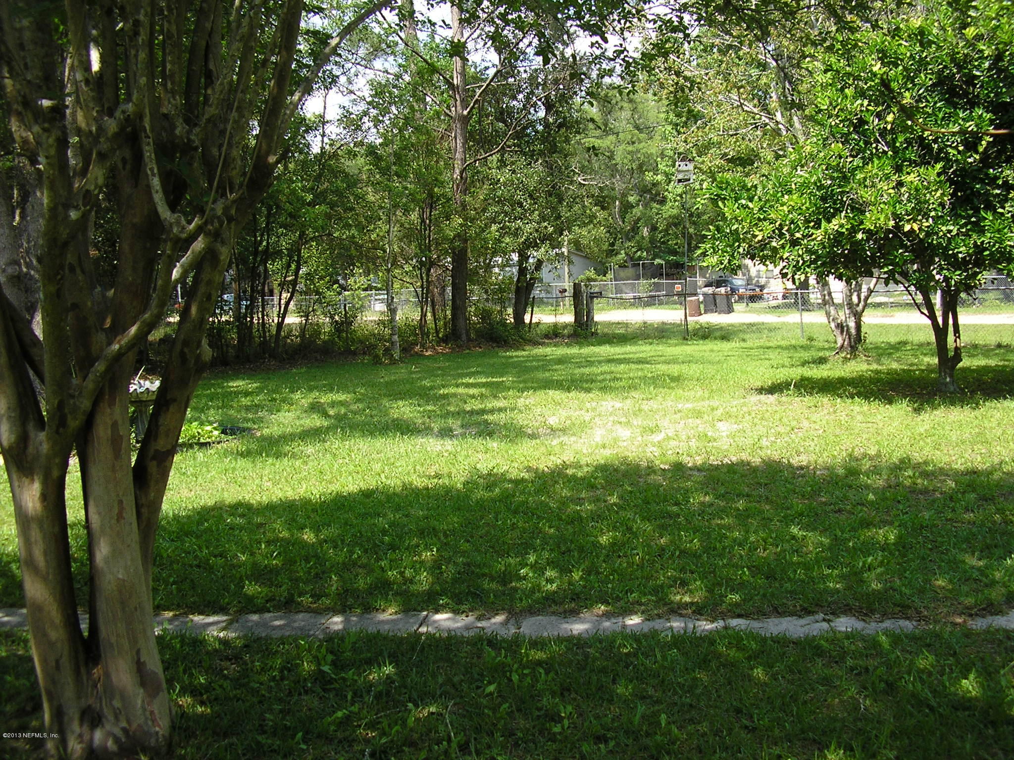 145 Rabbit Track Road Satsuma, FL 32189 - Photo 13 of 15 FRONT YARD