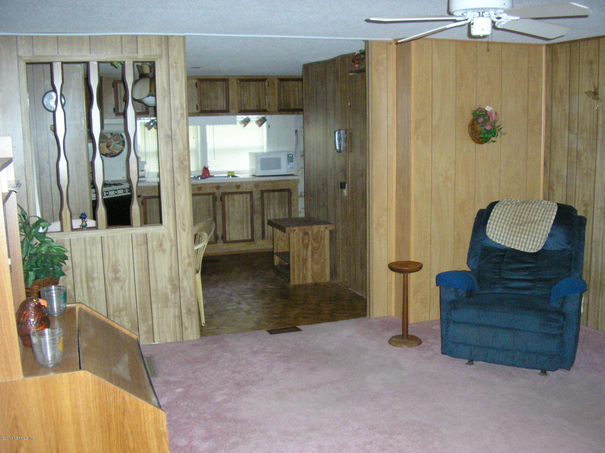 LIVING ROOM TO KITCHEN