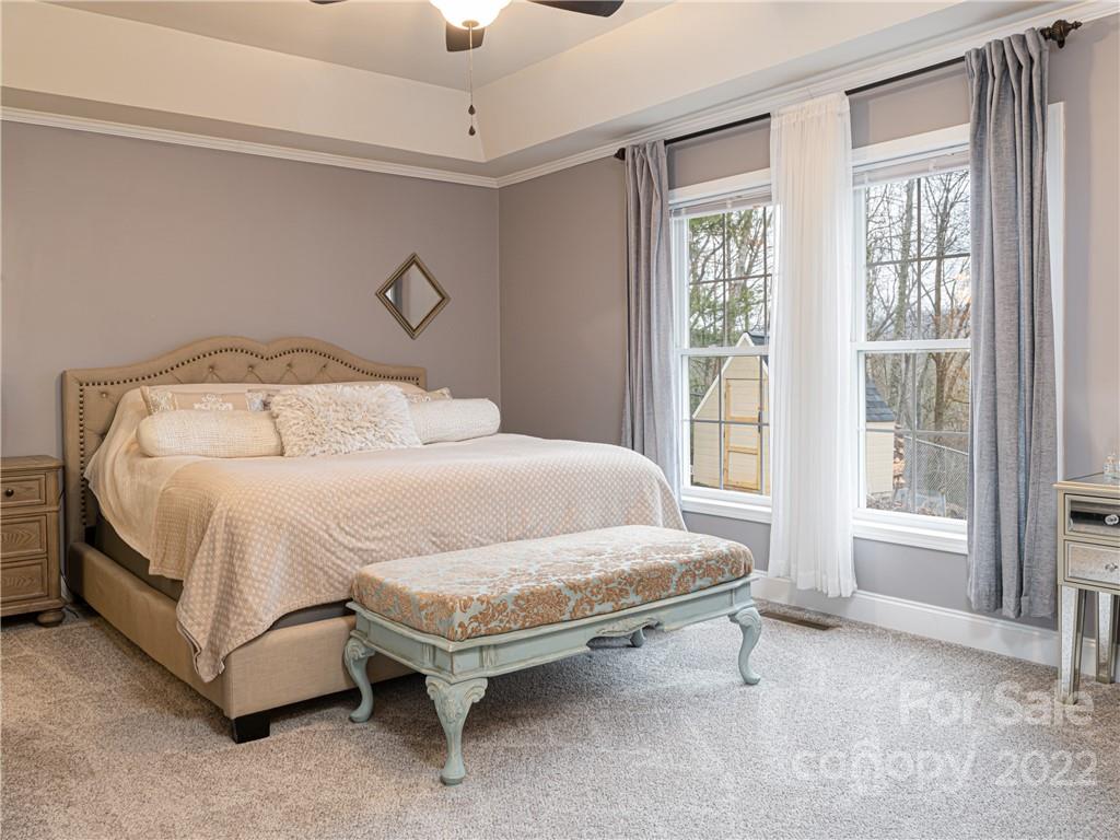 2122 North Rugby Road Hendersonville, NC 28791 - Photo 26 of 47 Gallery Image 26