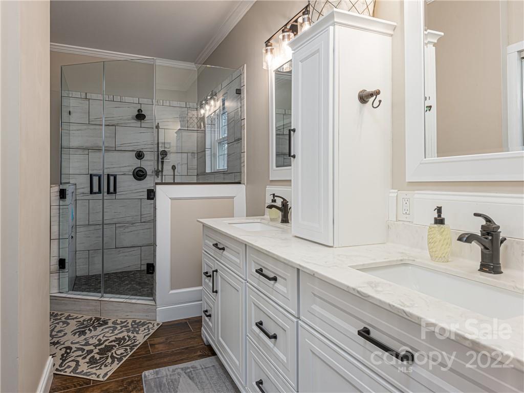 2122 North Rugby Road Hendersonville, NC 28791 - Photo 27 of 47 Gallery Image 27