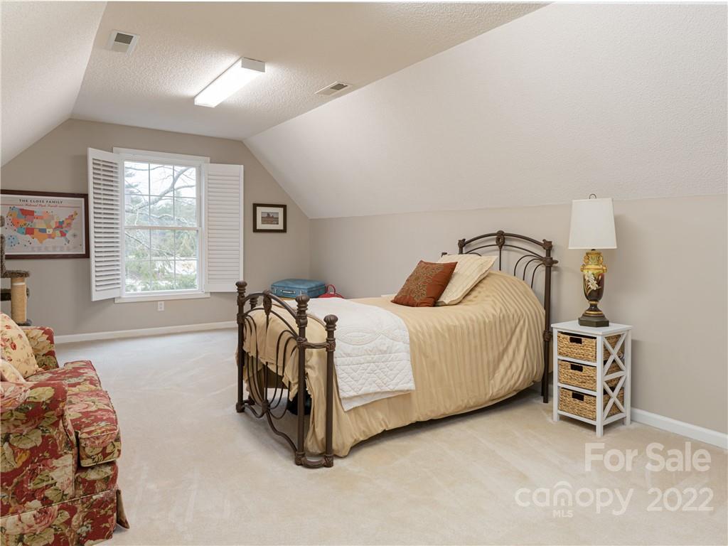 2122 North Rugby Road Hendersonville, NC 28791 - Photo 32 of 47 Gallery Image 32