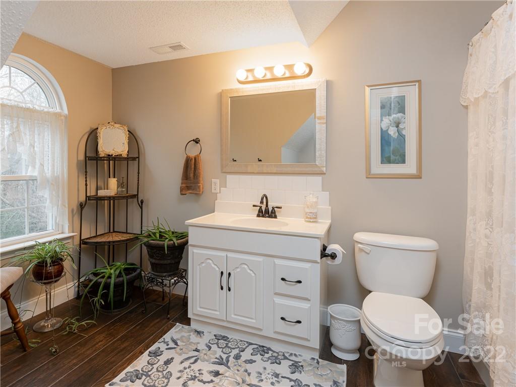 2122 North Rugby Road Hendersonville, NC 28791 - Photo 33 of 47 Gallery Image 33