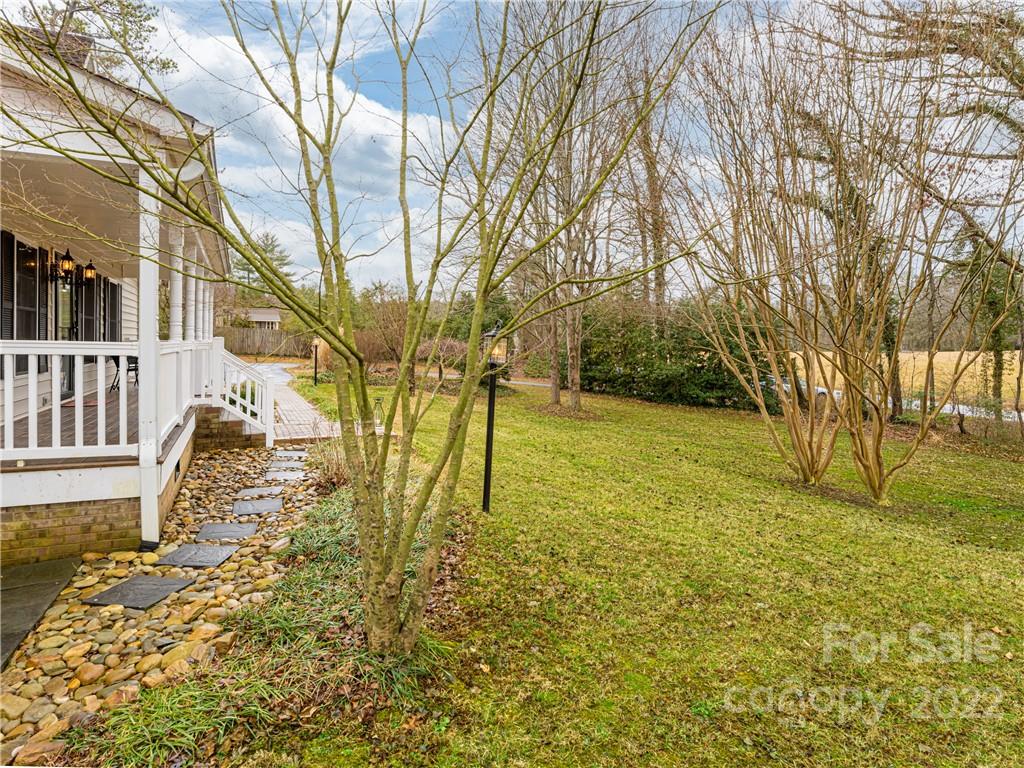2122 North Rugby Road Hendersonville, NC 28791 - Photo 38 of 47 Gallery Image 38