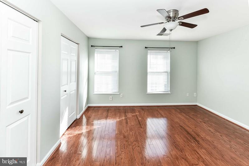 4289 Wheeled Caisson Square Fairfax, VA 22033 - Photo 6 of 26