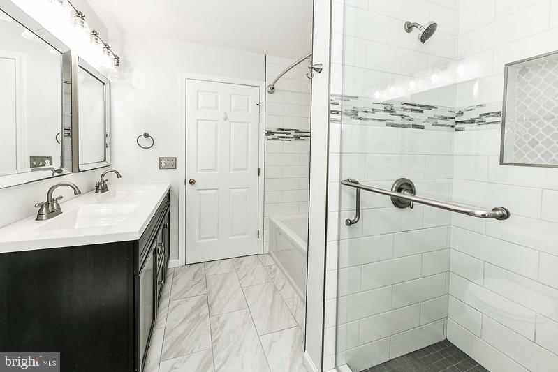 4289 Wheeled Caisson Square Fairfax, VA 22033 - Photo 8 of 26