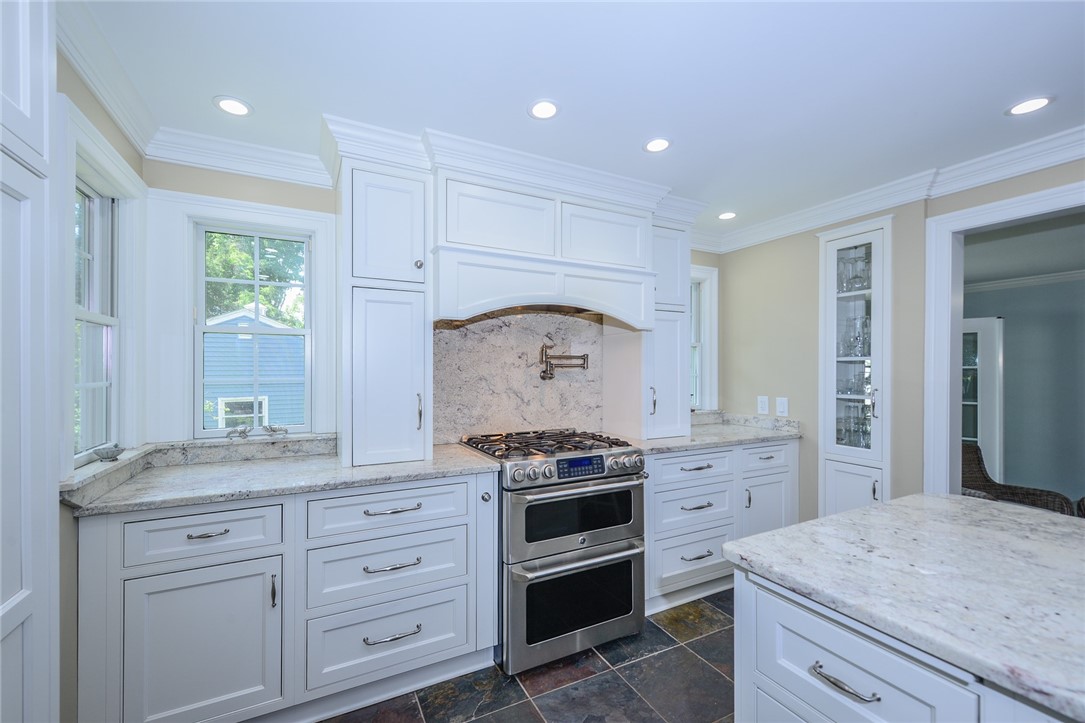 97 Ridgewood Road Charlestown, RI 02813 - Photo 16 of 41