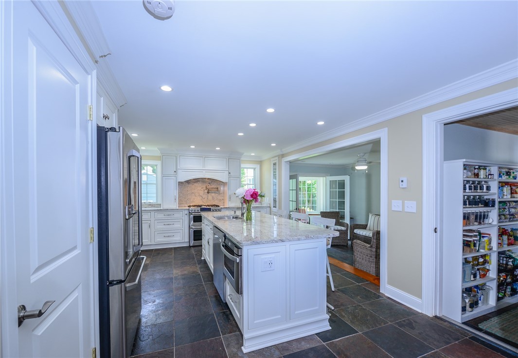 97 Ridgewood Road Charlestown, RI 02813 - Photo 18 of 41