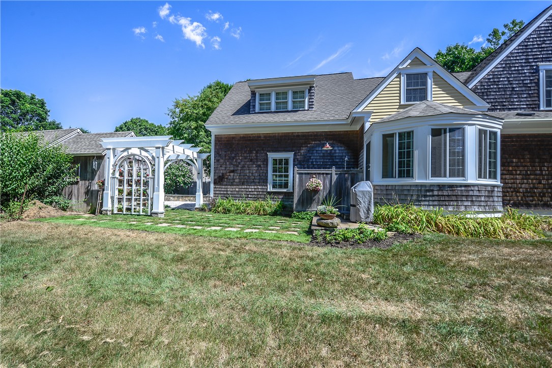 97 Ridgewood Road Charlestown, RI 02813 - Photo 4 of 41