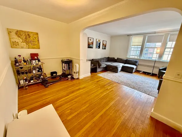 $600,000 | 116 Park Street, Unit 2, Brookline, MA 02446