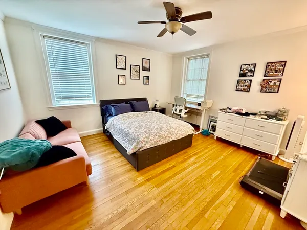 $600,000 | 116 Park Street, Unit 2, Brookline, MA 02446