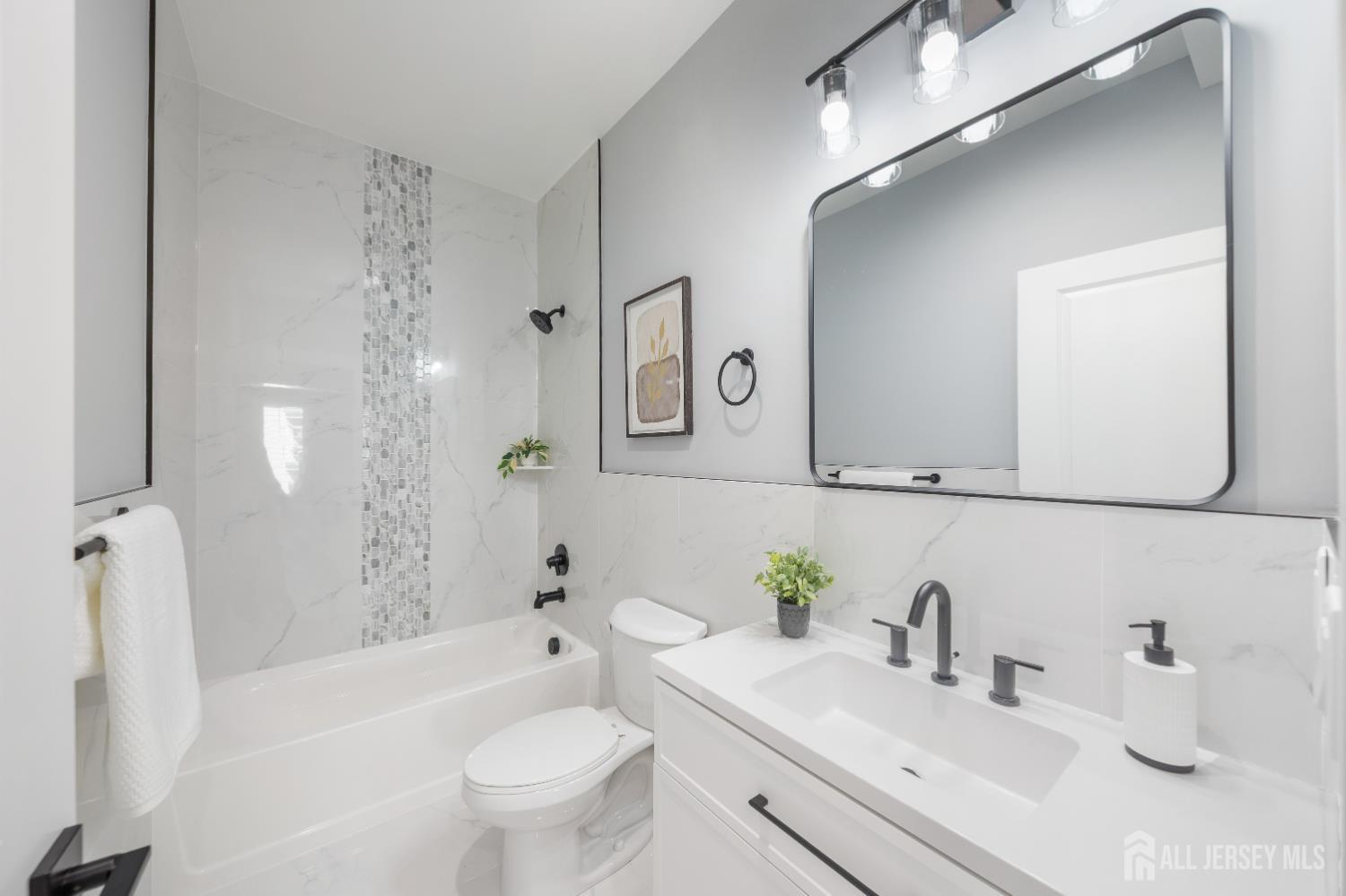 68 Longfellow Drive Colonia, NJ 07067 - Photo 11 of 30