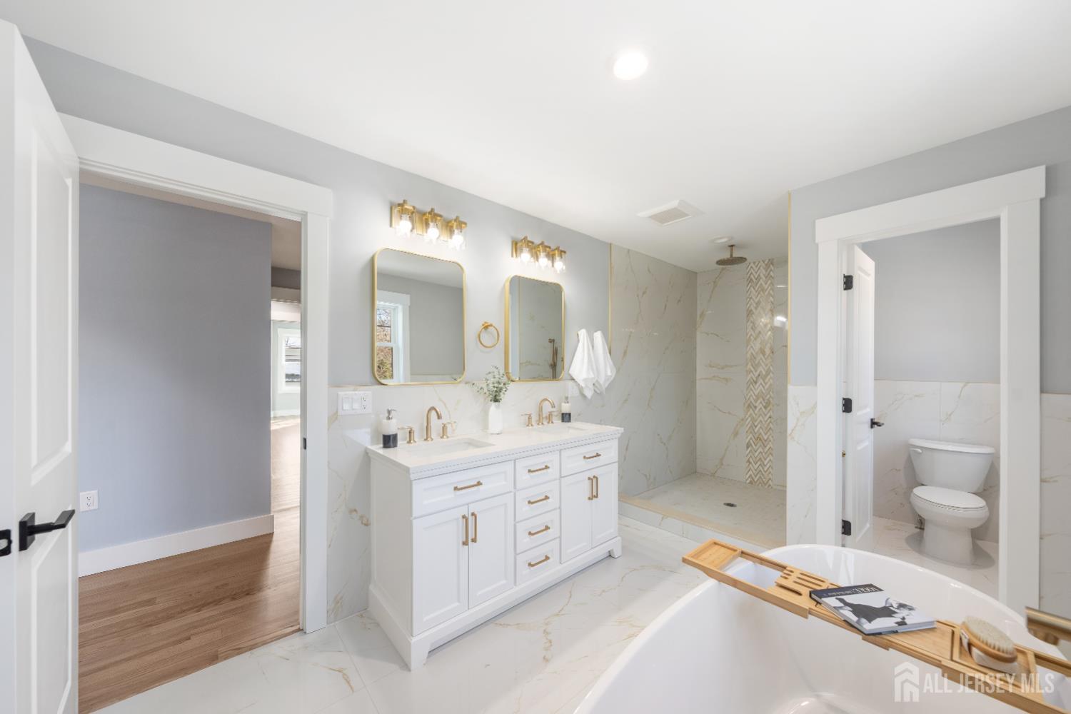 68 Longfellow Drive Colonia, NJ 07067 - Photo 15 of 30