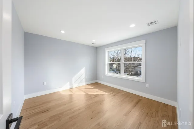 $1,049,000 | 68 Longfellow Drive, Colonia, NJ 07067