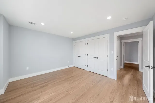 $1,049,000 | 68 Longfellow Drive, Colonia, NJ 07067