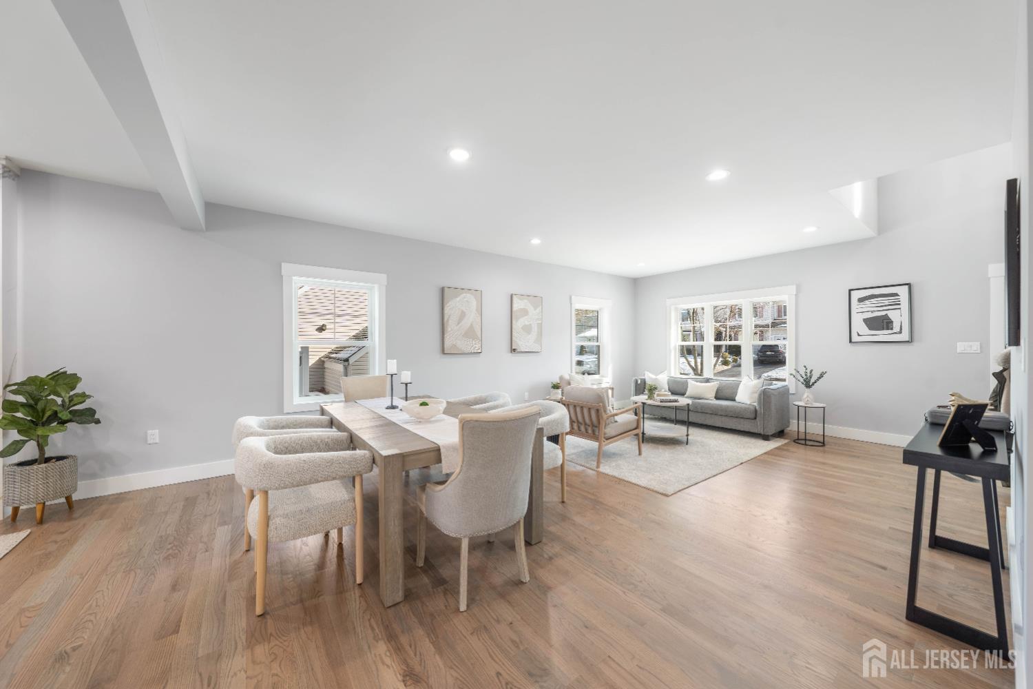 68 Longfellow Drive Colonia, NJ 07067 - Photo 4 of 30