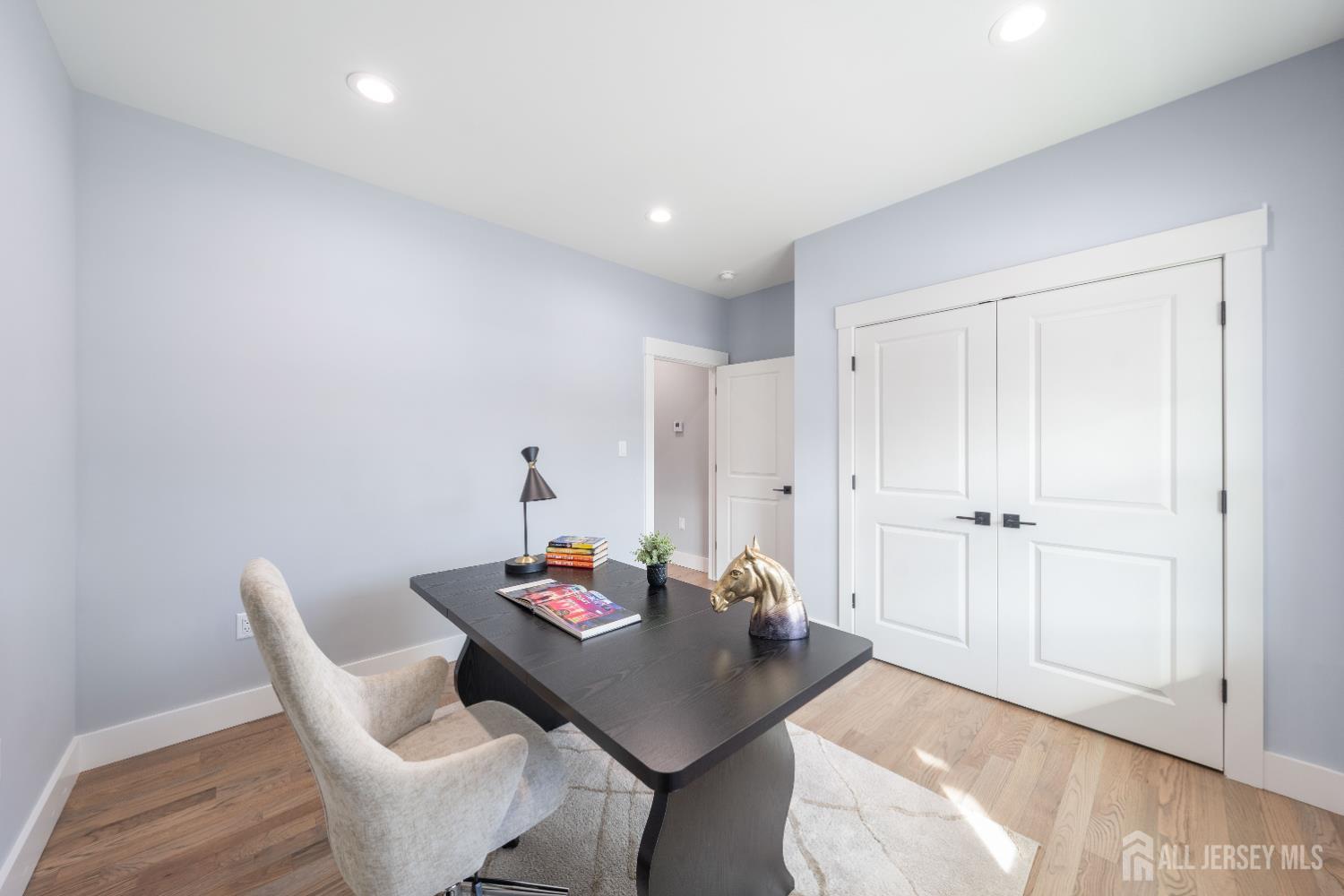 68 Longfellow Drive Colonia, NJ 07067 - Photo 9 of 30