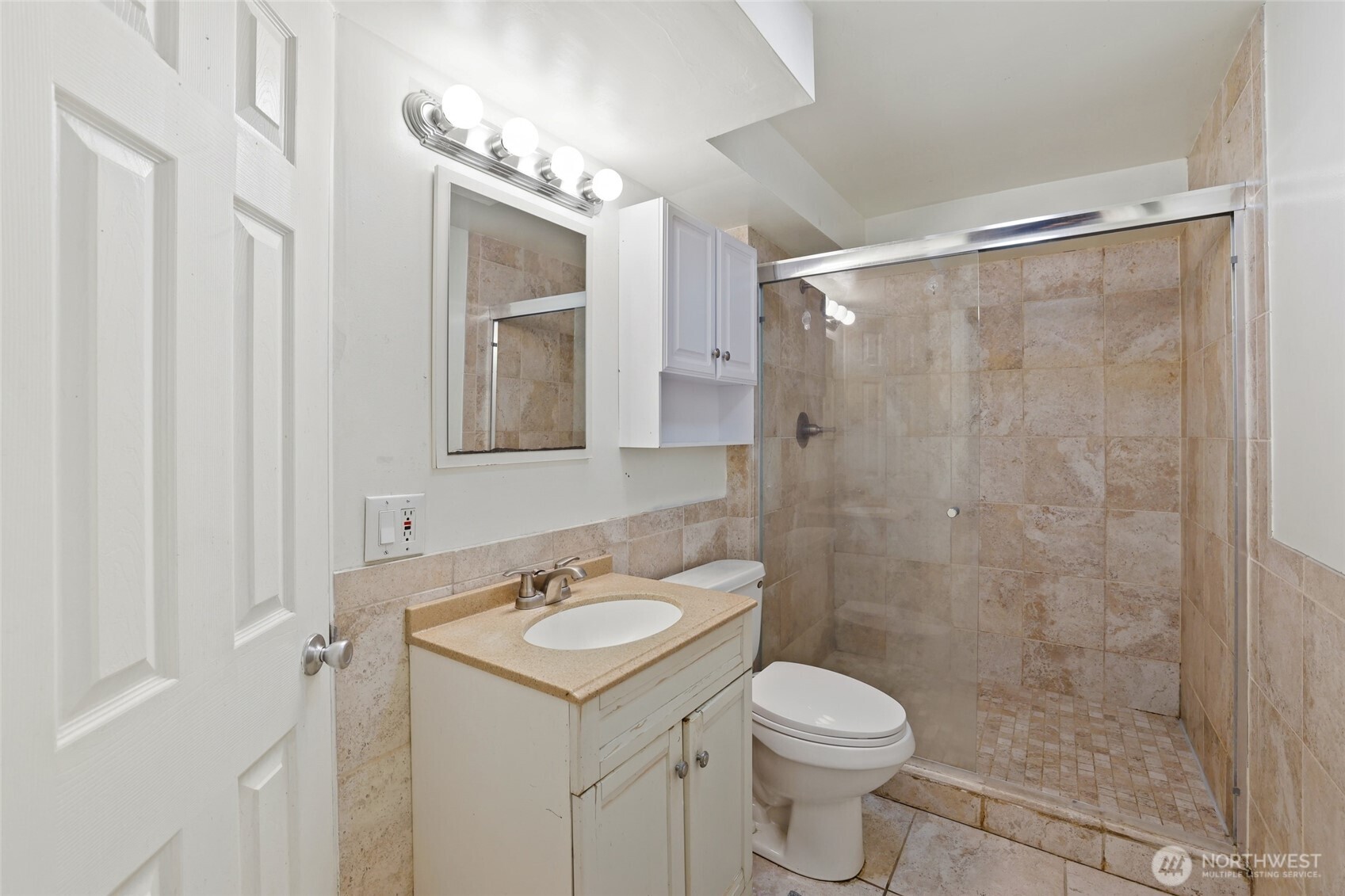 2030 Kent Des Moines Road Des Moines, WA 98198 - Photo 19 of 40